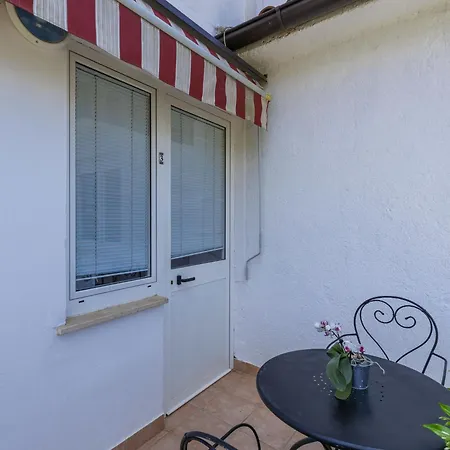 Nika-3 By Interhome Umag