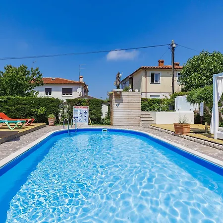 Appartement Nika-3 By Interhome *