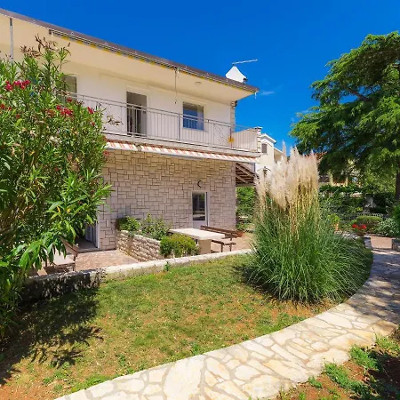 Nika-3 By Interhome Umag